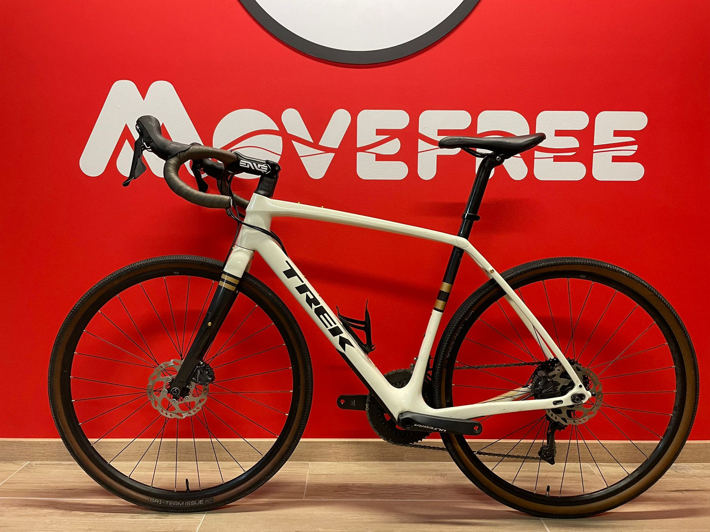 Trek Checkpoint SL 56