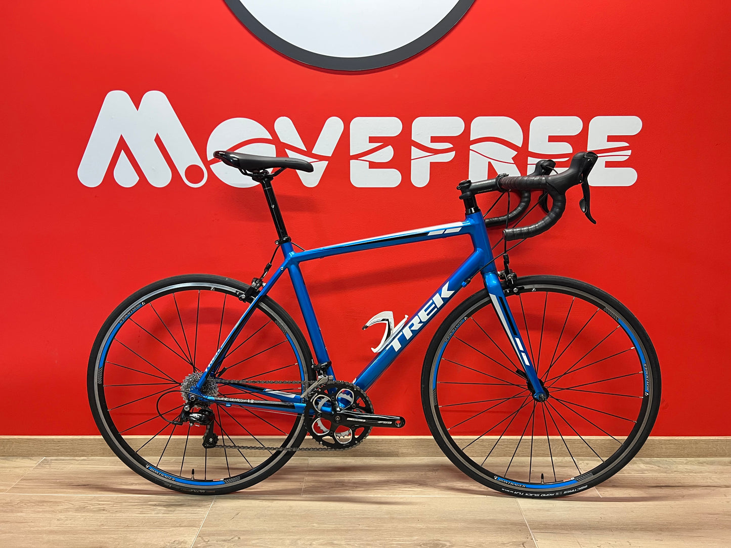 Trek Alpha