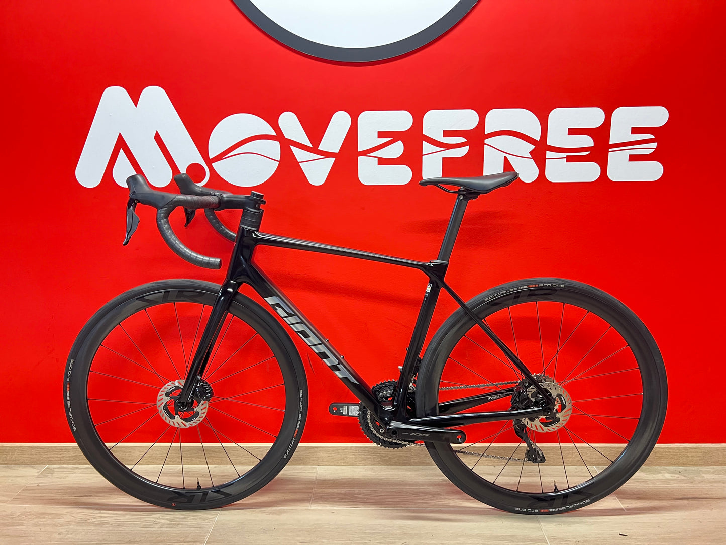 Giant TCR Pro 1