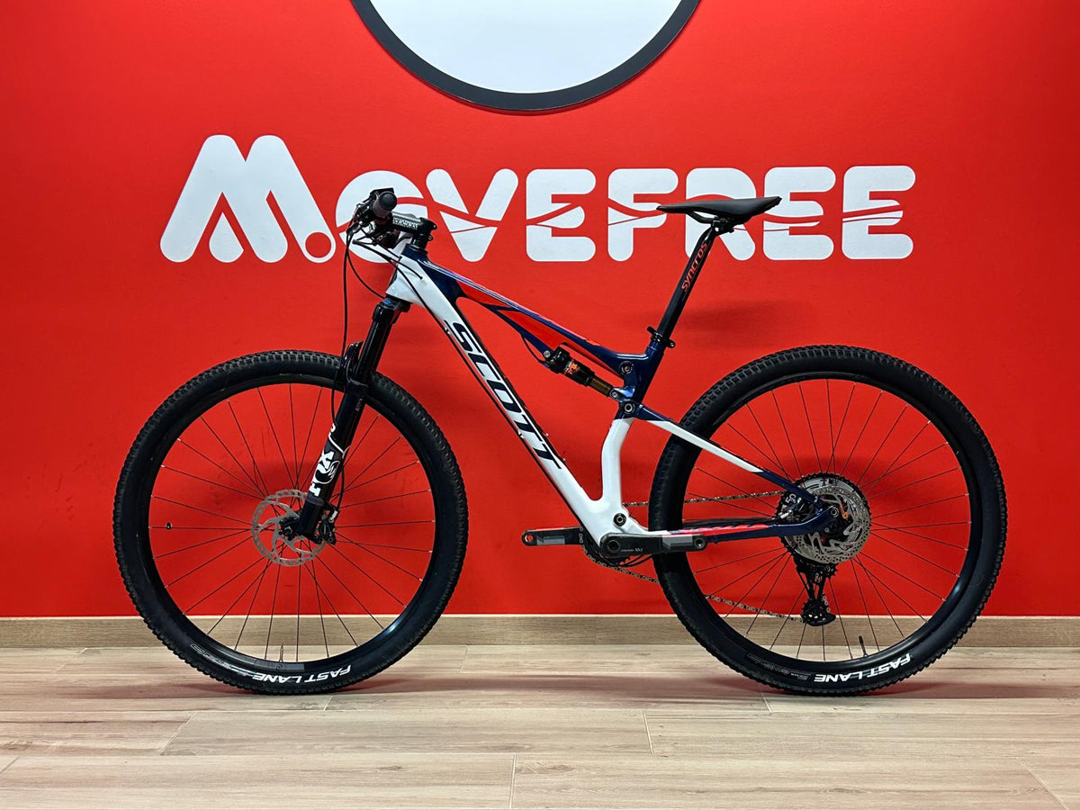 Usado Bicicleta Scott Spark 930 branco/azul M