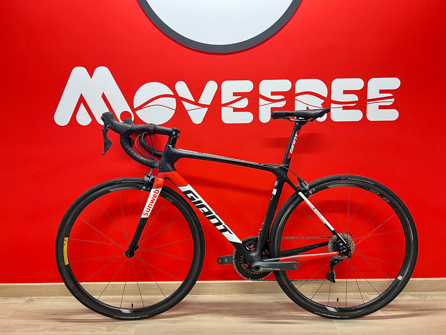 Giant TCR M