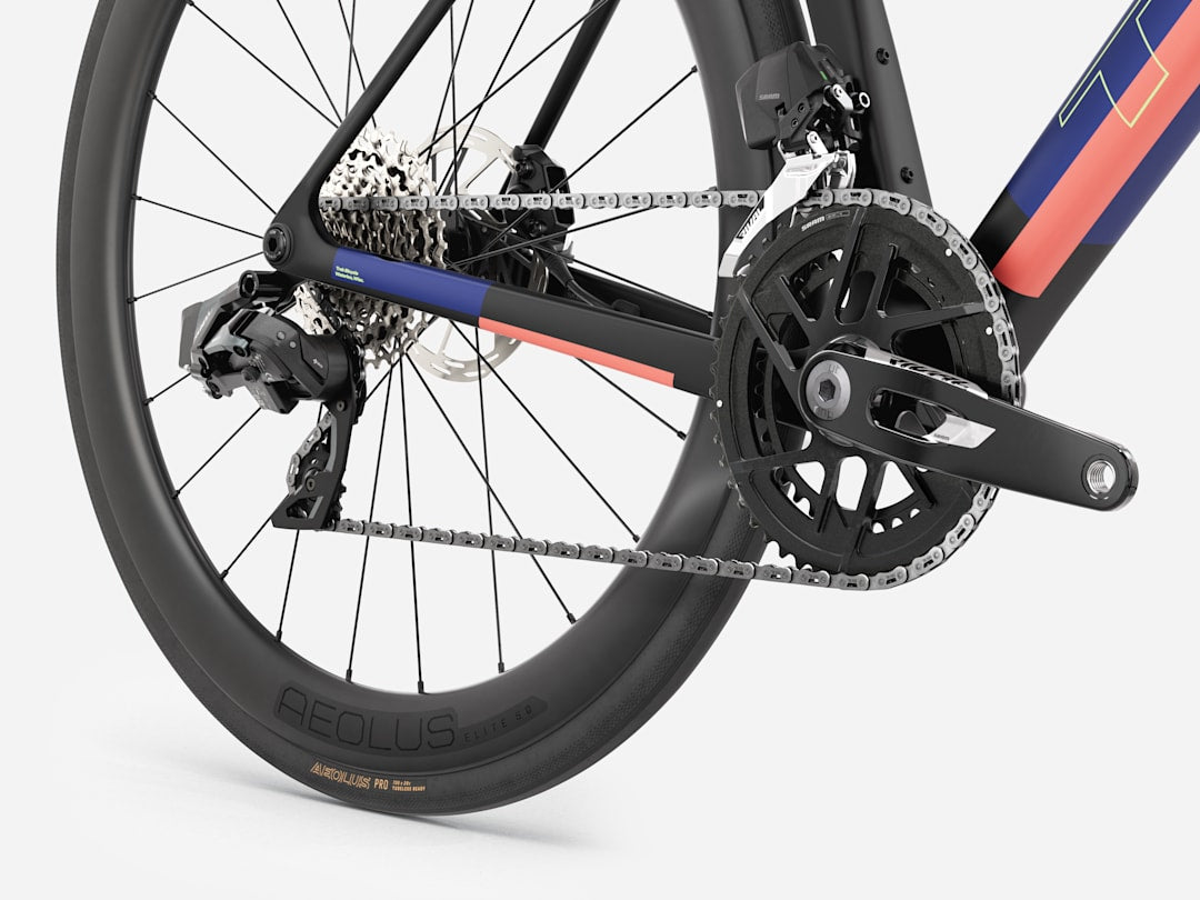 Bicicleta Trek Madone SL 6 AXS Gen 8