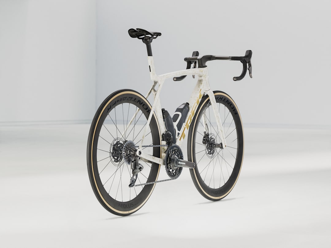 Madone SLR 7 AXS Gen 8
